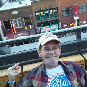 Meet your Posher, Mark